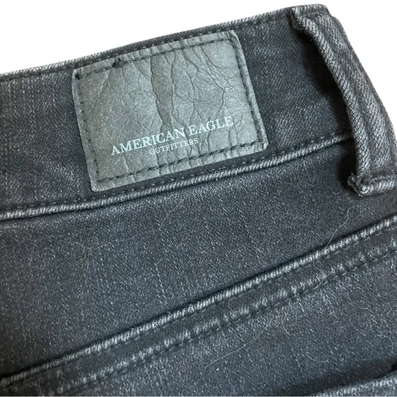 American Eagle Black Denim Floral Lace Shorts - Picture 5 of 7